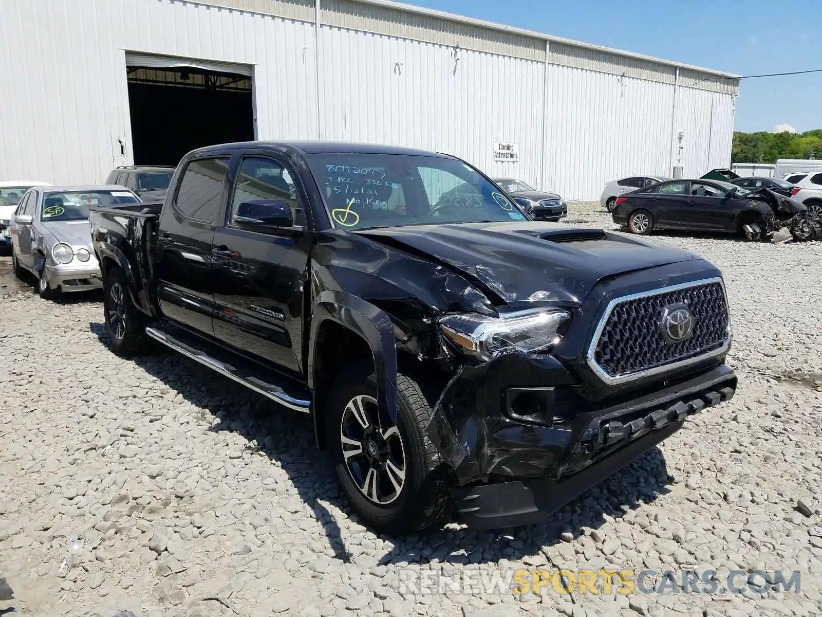 1 Photograph of a damaged car 3TMDZ5BN5KM061289 TOYOTA TACOMA 2019