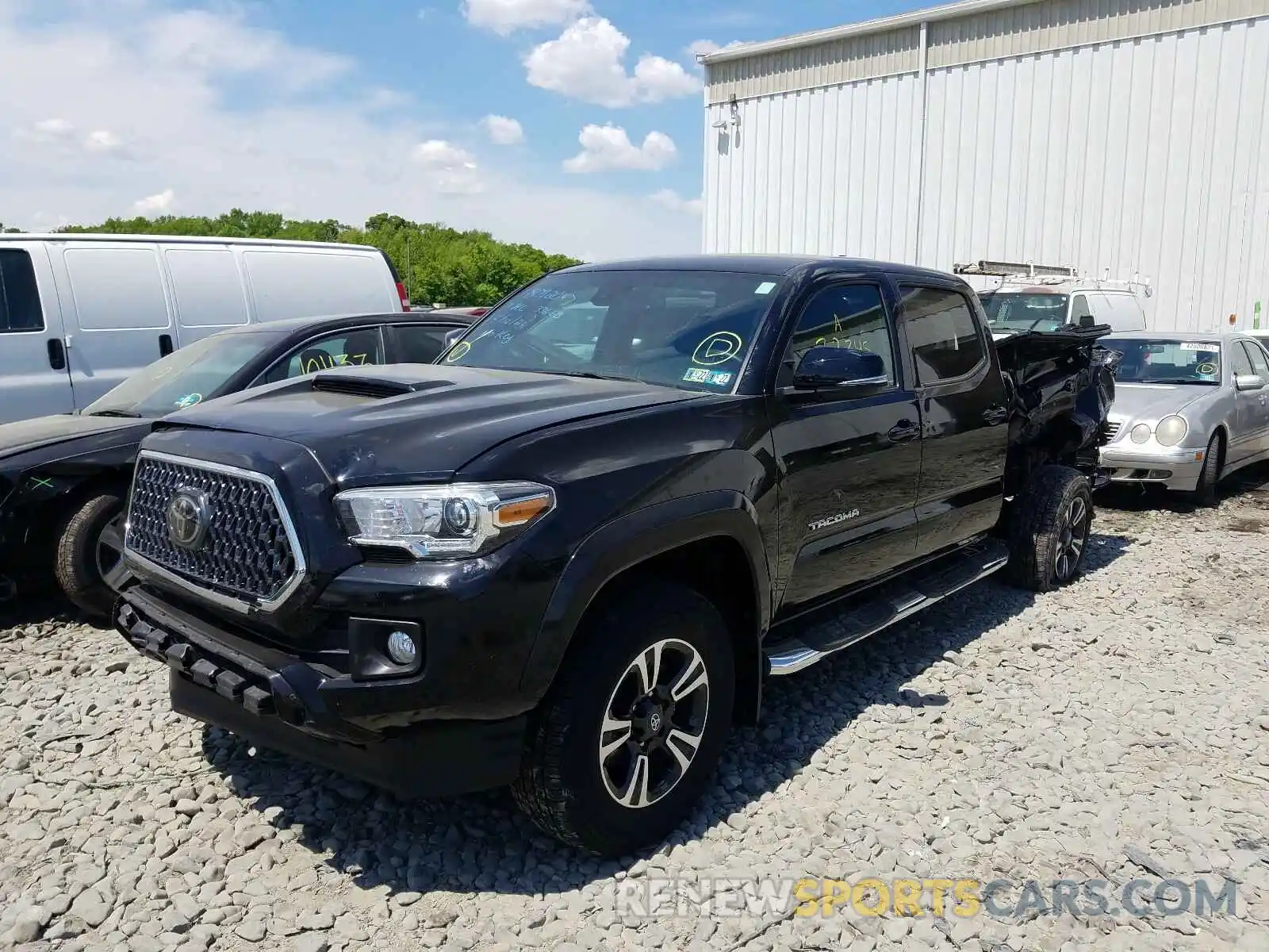 2 Photograph of a damaged car 3TMDZ5BN5KM061289 TOYOTA TACOMA 2019