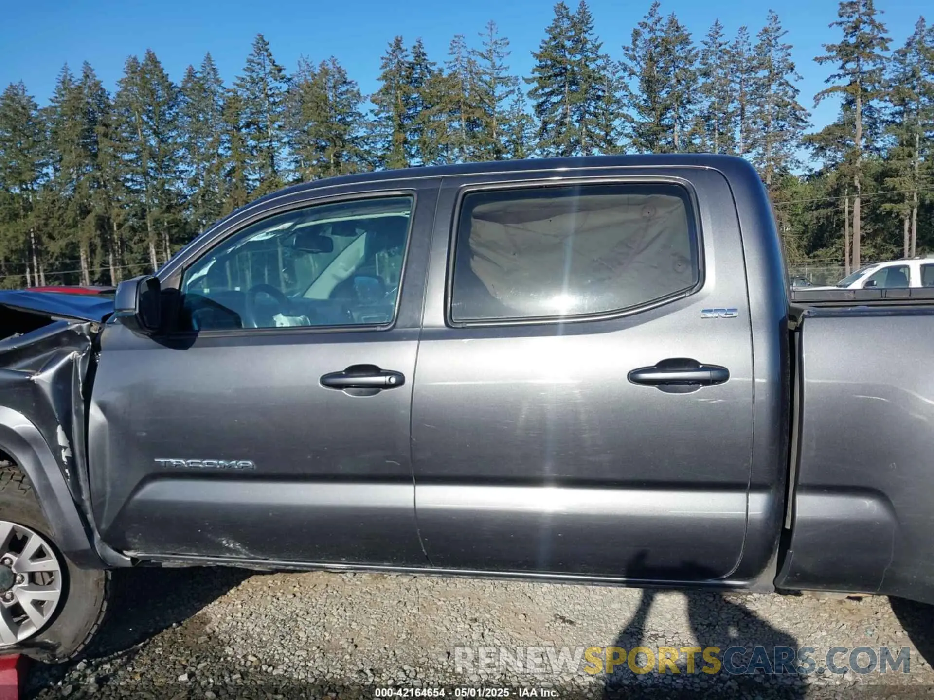 14 Photograph of a damaged car 3TMDZ5BN5KM071577 TOYOTA TACOMA 2019