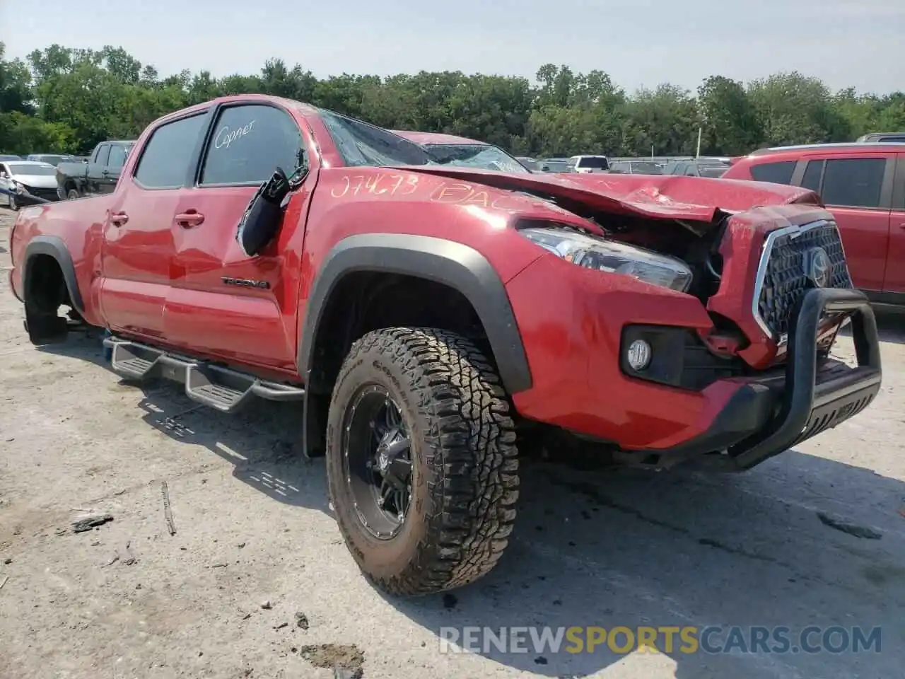 1 Photograph of a damaged car 3TMDZ5BN5KM074673 TOYOTA TACOMA 2019