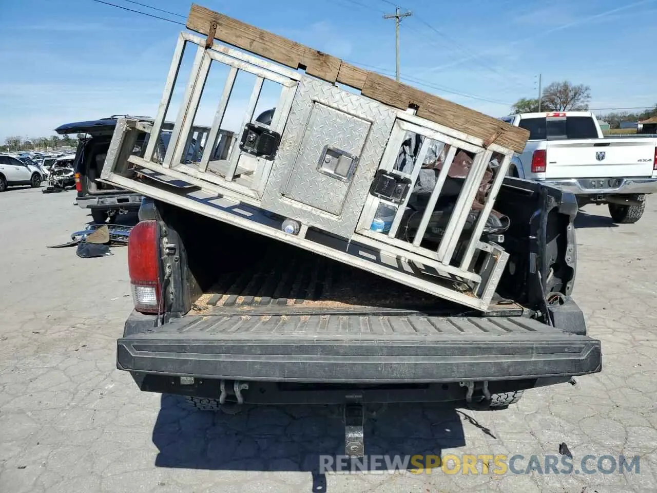6 Photograph of a damaged car 3TMDZ5BN6KM066680 TOYOTA TACOMA 2019