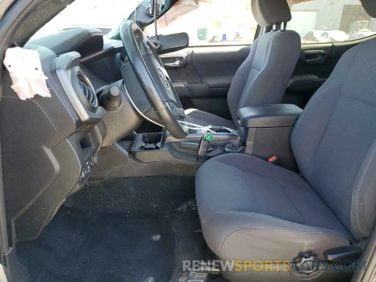 7 Photograph of a damaged car 3TMDZ5BN6KM066680 TOYOTA TACOMA 2019