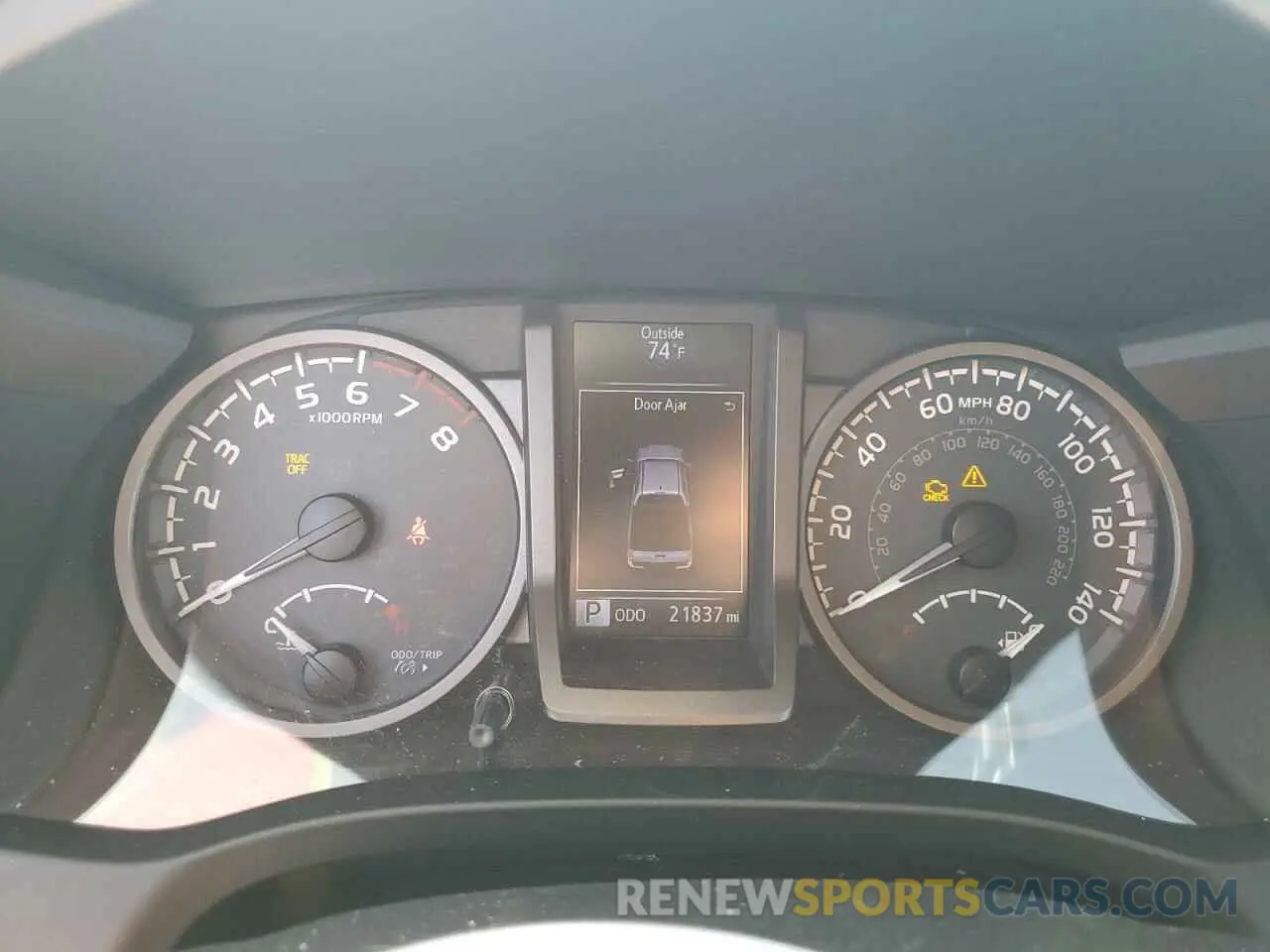 9 Photograph of a damaged car 3TMDZ5BN6KM069904 TOYOTA TACOMA 2019