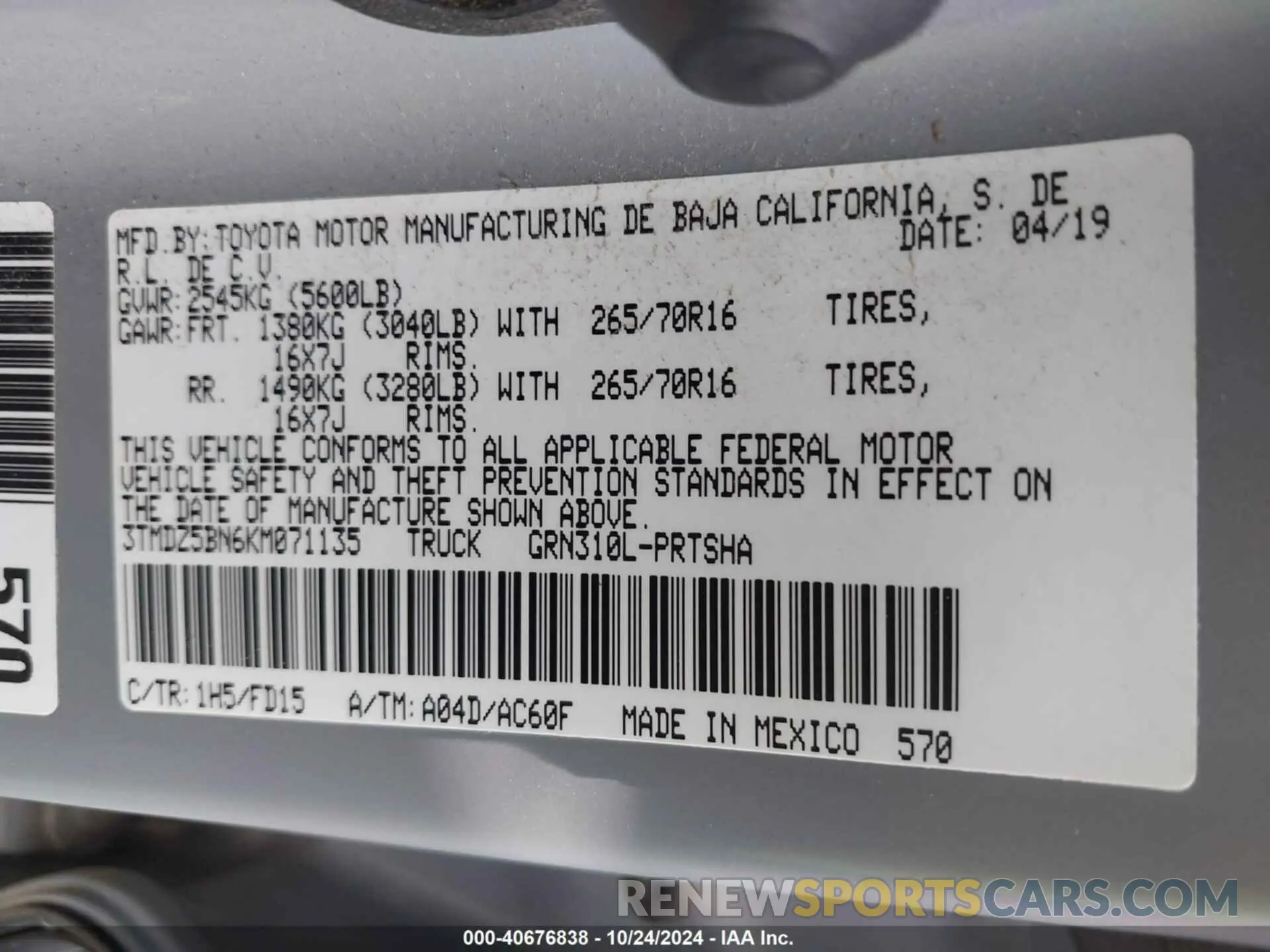 9 Photograph of a damaged car 3TMDZ5BN6KM071135 TOYOTA TACOMA 2019