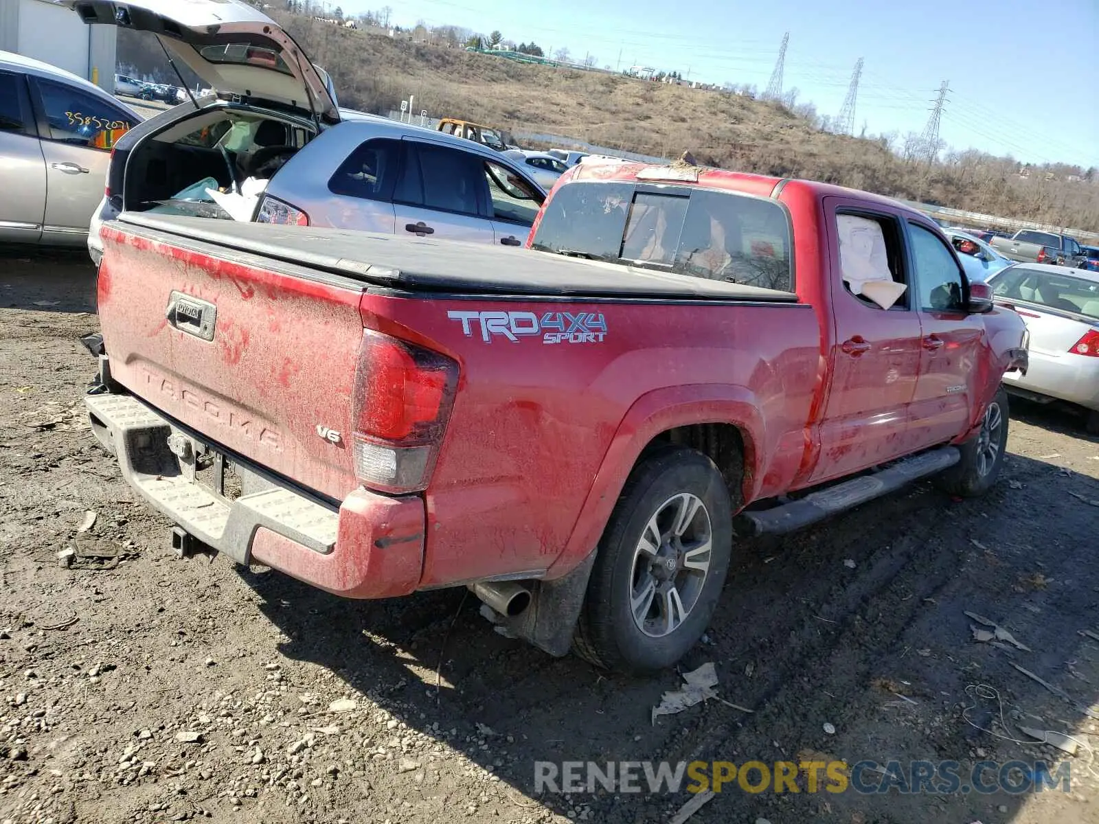 4 Photograph of a damaged car 3TMDZ5BN7KM057115 TOYOTA TACOMA 2019