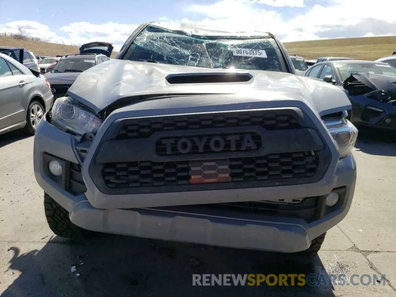 5 Photograph of a damaged car 3TMDZ5BN8KM069726 TOYOTA TACOMA 2019