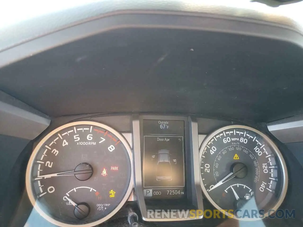 9 Photograph of a damaged car 3TMDZ5BN8KM078135 TOYOTA TACOMA 2019