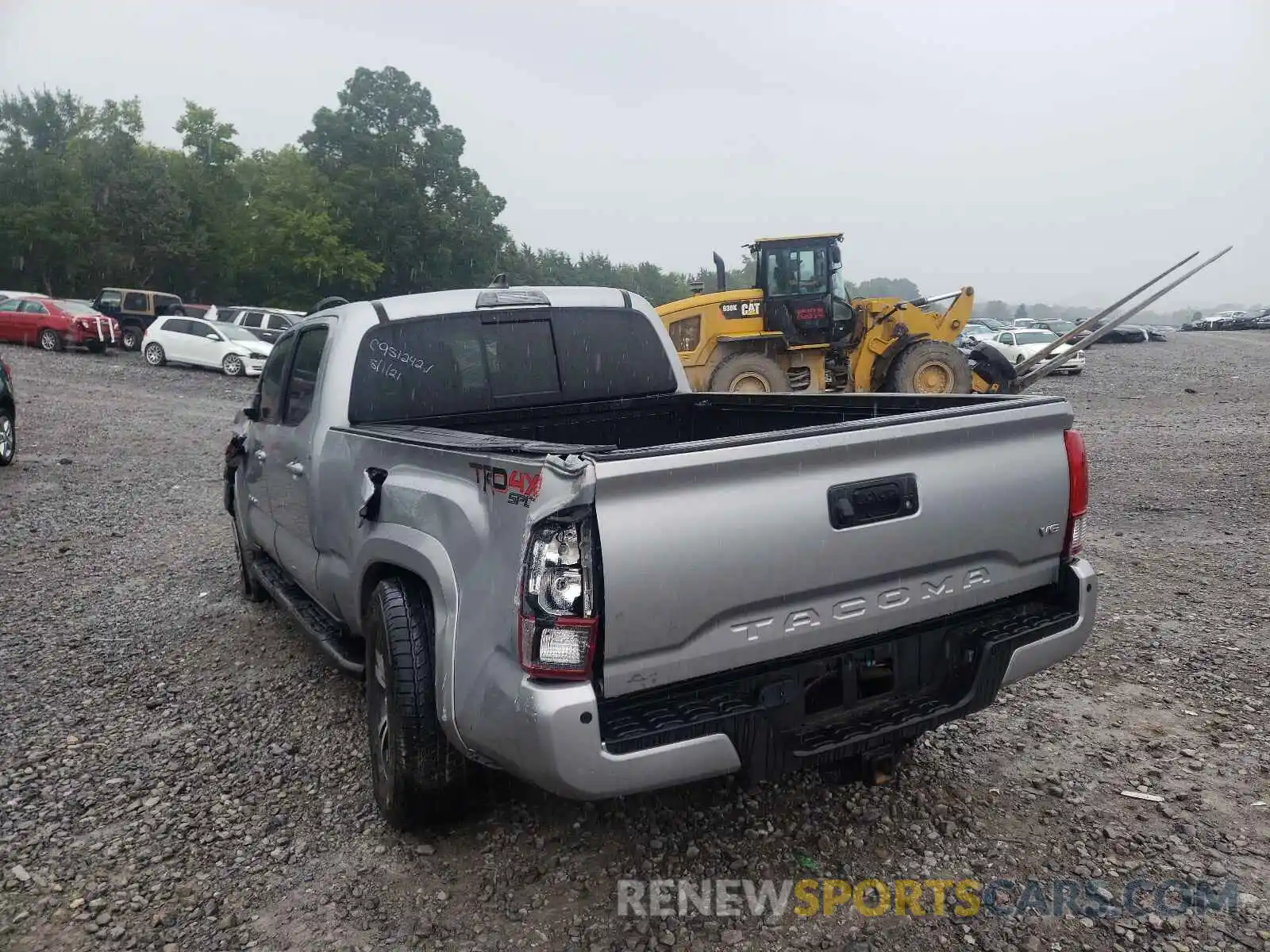 3 Photograph of a damaged car 3TMDZ5BN9KM070416 TOYOTA TACOMA 2019