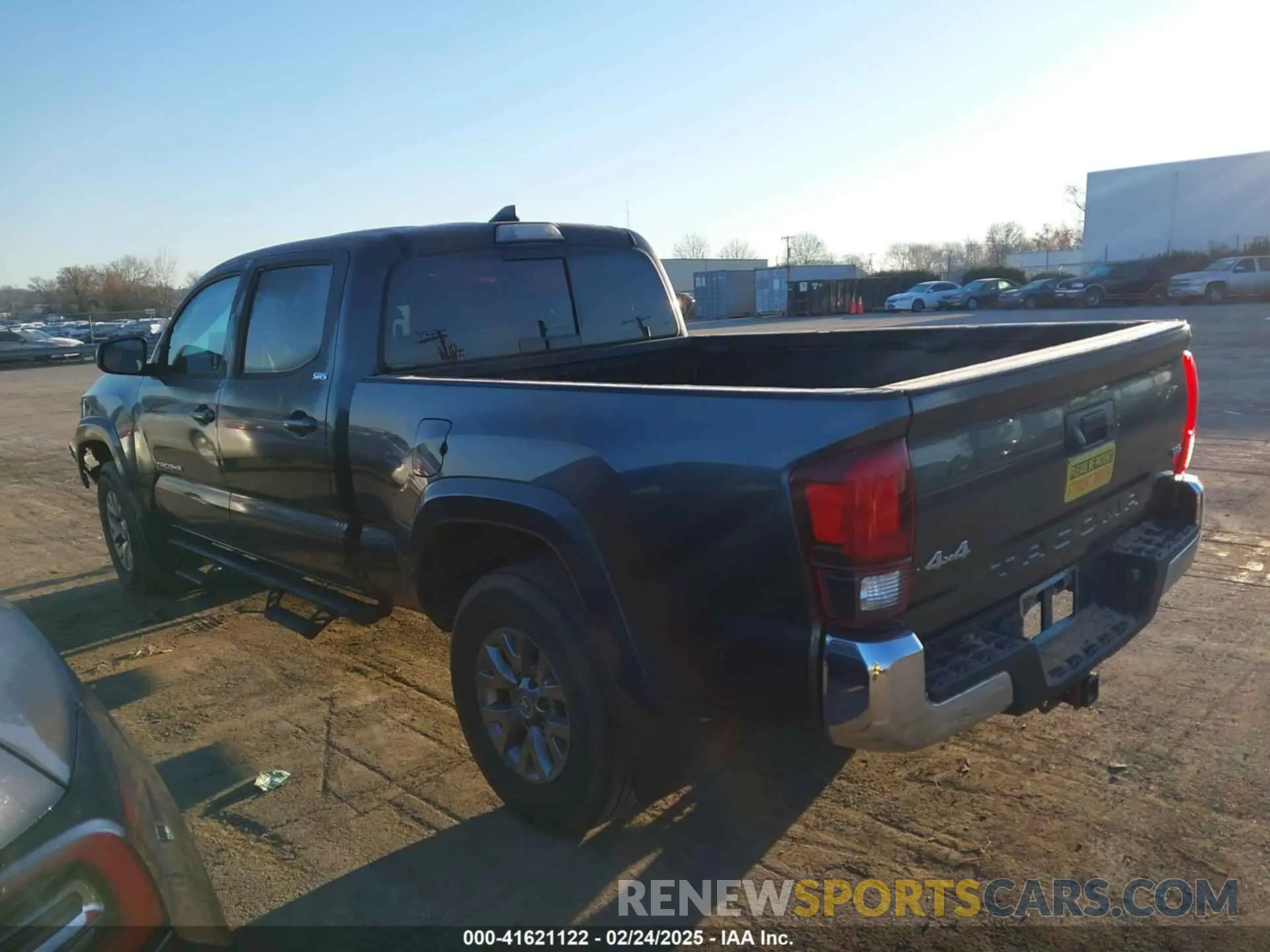 14 Photograph of a damaged car 3TMDZ5BNXKM057223 TOYOTA TACOMA 2019