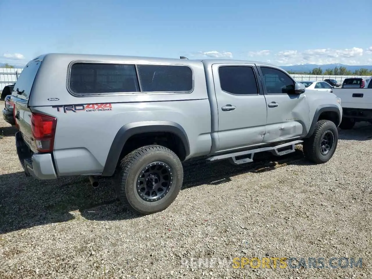 3 Photograph of a damaged car 3TMDZ5BNXKM069808 TOYOTA TACOMA 2019