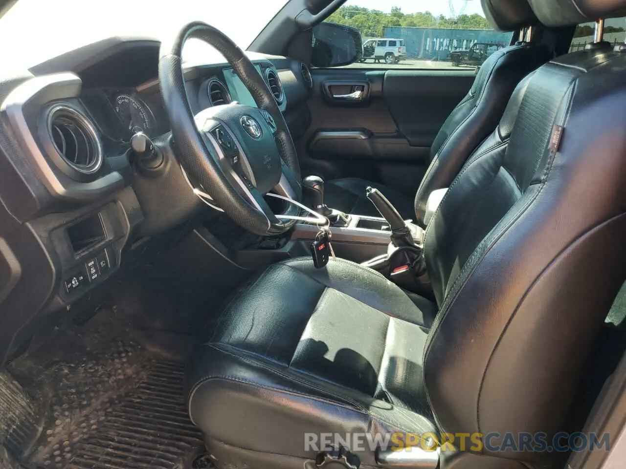 7 Photograph of a damaged car 3TMDZ5BNXKM069808 TOYOTA TACOMA 2019