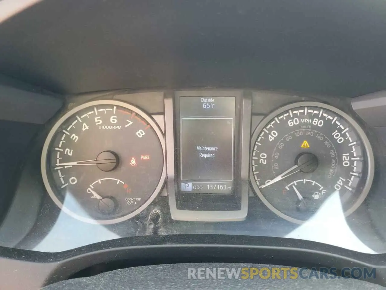 9 Photograph of a damaged car 3TMDZ5BNXKM069808 TOYOTA TACOMA 2019