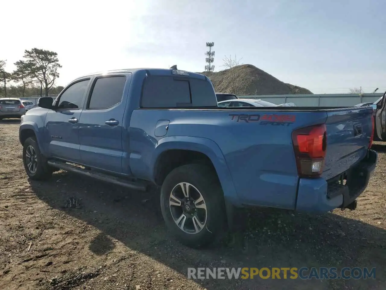 2 Photograph of a damaged car 3TMDZ5BNXKM073910 TOYOTA TACOMA 2019