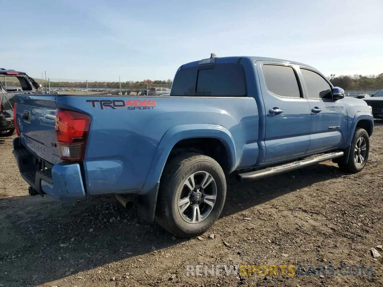 3 Photograph of a damaged car 3TMDZ5BNXKM073910 TOYOTA TACOMA 2019