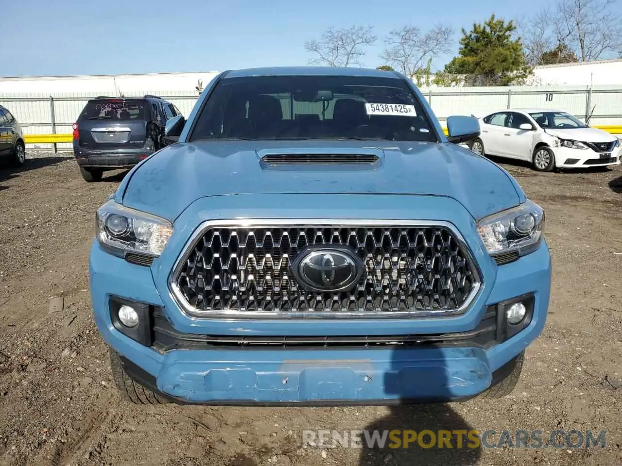 5 Photograph of a damaged car 3TMDZ5BNXKM073910 TOYOTA TACOMA 2019