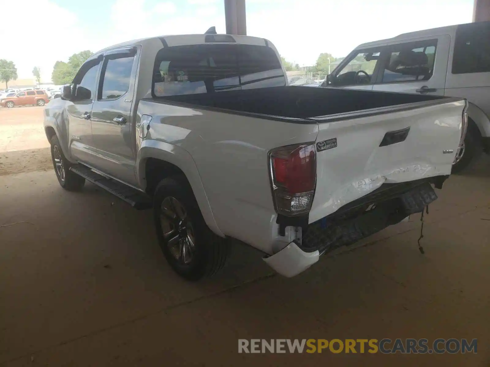 3 Photograph of a damaged car 3TMEZ5CN3KM095878 TOYOTA TACOMA 2019