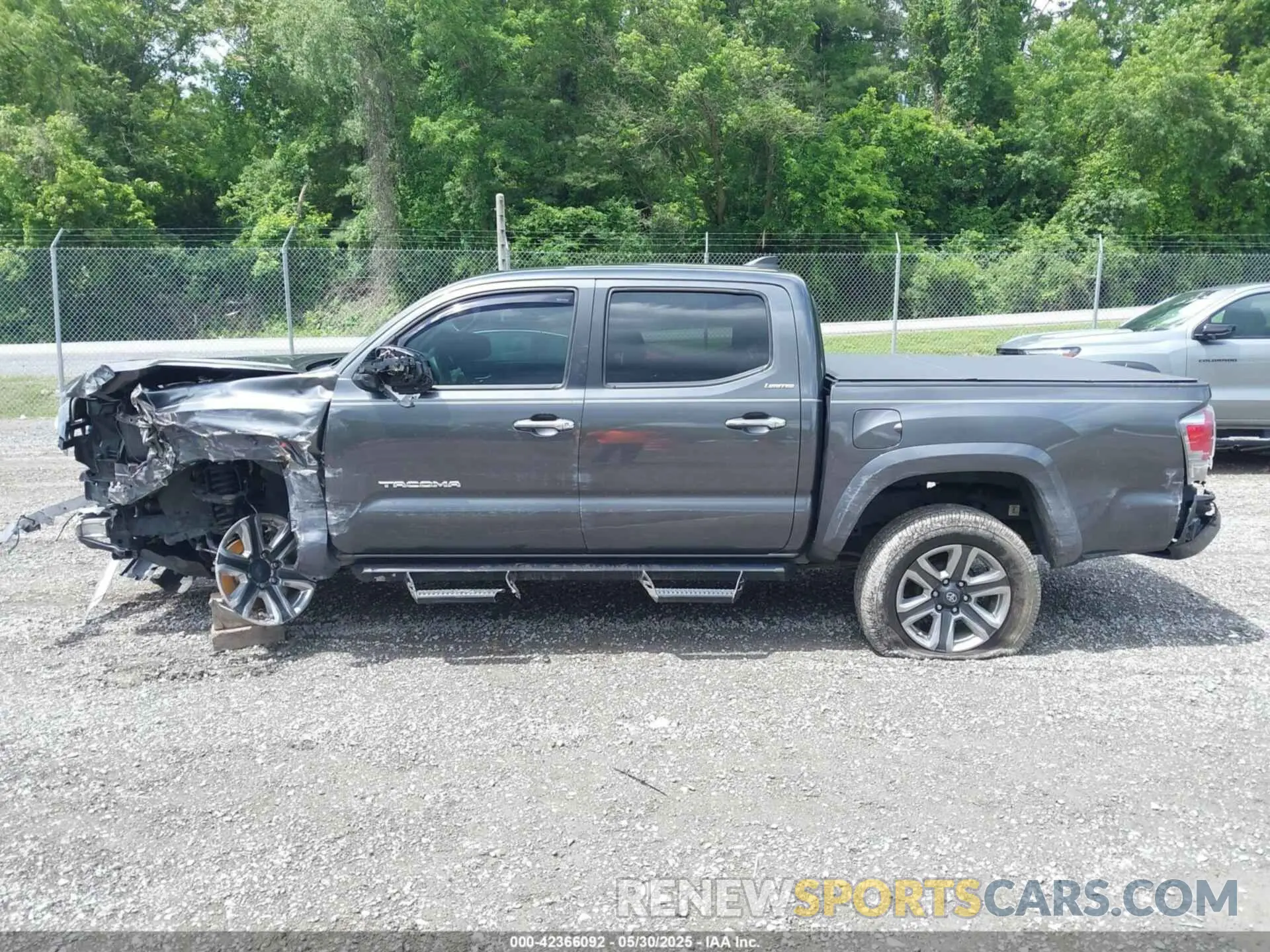 14 Photograph of a damaged car 3TMGZ5AN4KM240499 TOYOTA TACOMA 2019