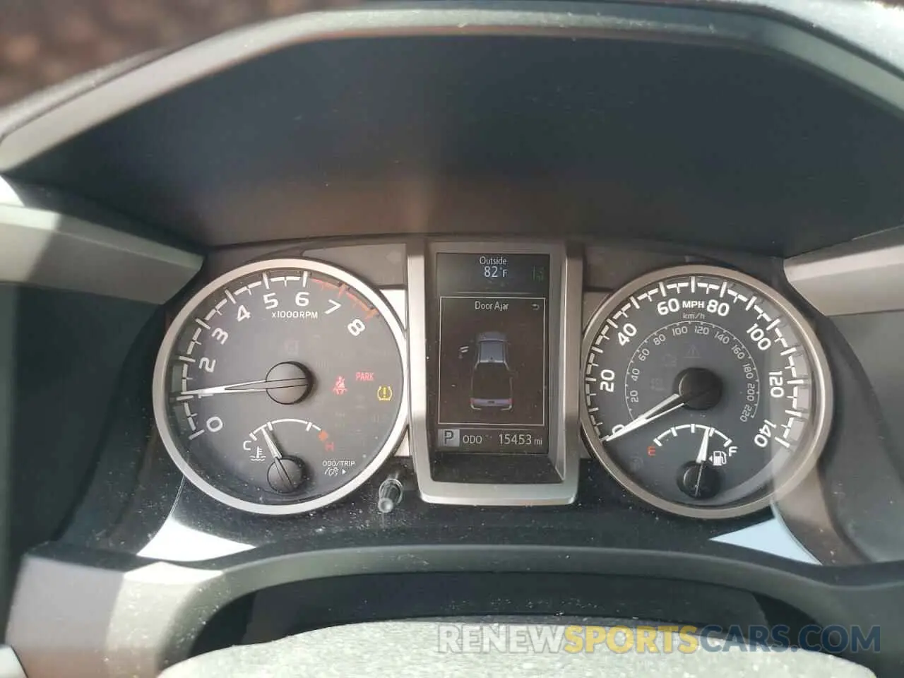 9 Photograph of a damaged car 3TMGZ5AN5KM222495 TOYOTA TACOMA 2019