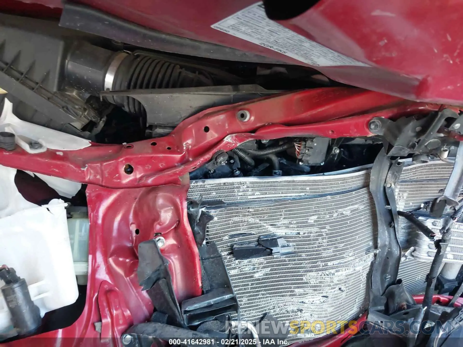 10 Photograph of a damaged car 3TMGZ5AN5KM270398 TOYOTA TACOMA 2019