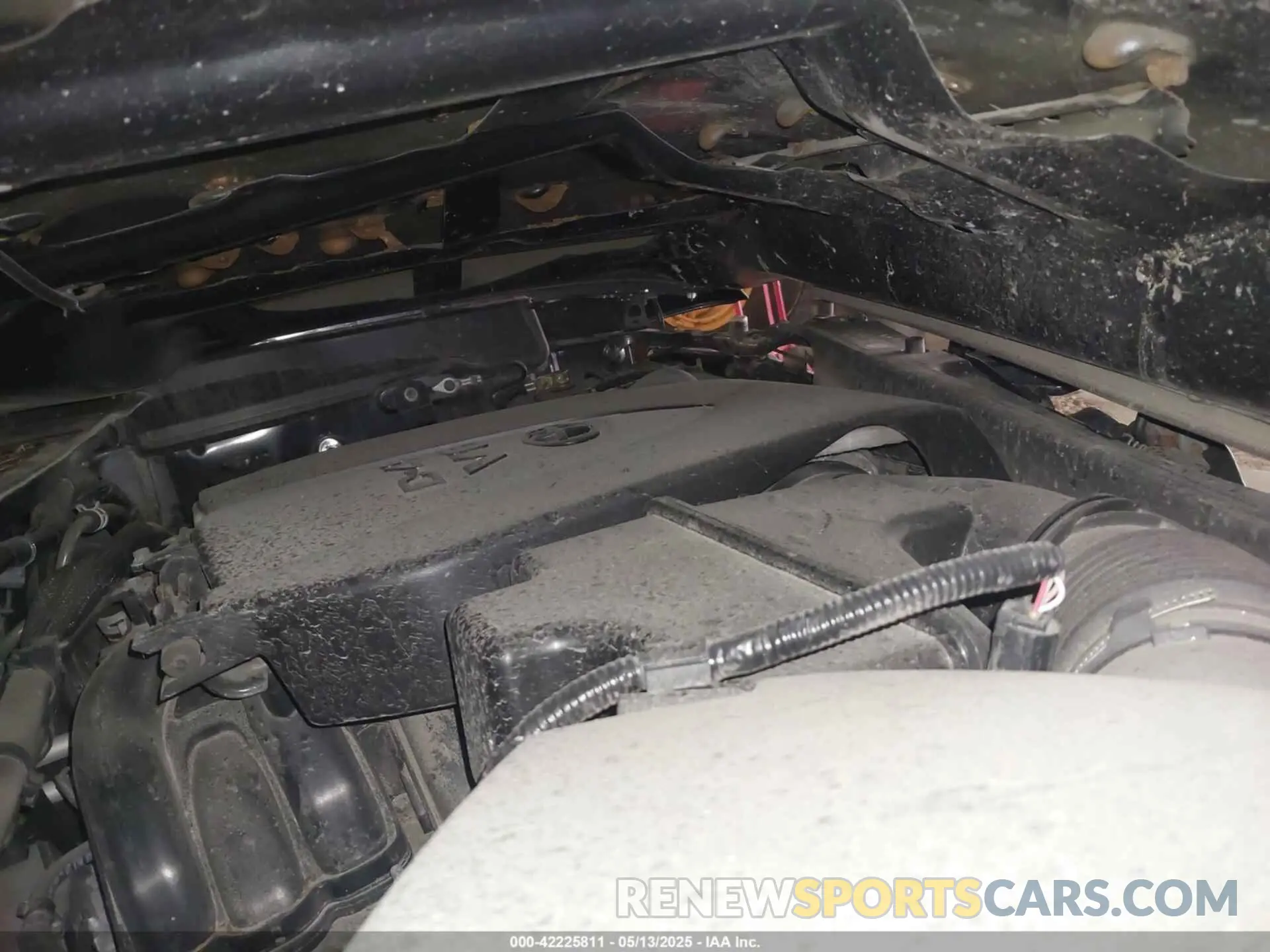 10 Photograph of a damaged car 3TMGZ5AN6KM207309 TOYOTA TACOMA 2019