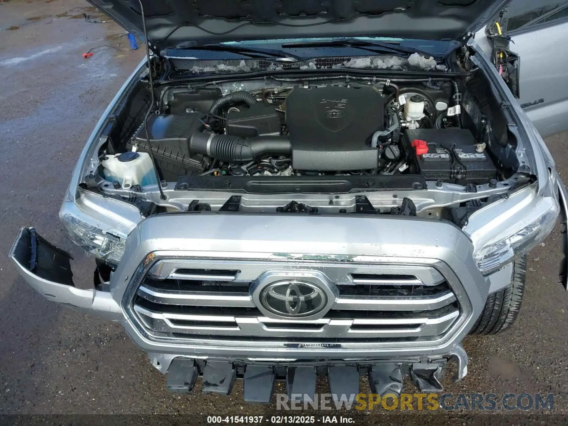10 Photograph of a damaged car 3TMGZ5AN7KM287140 TOYOTA TACOMA 2019
