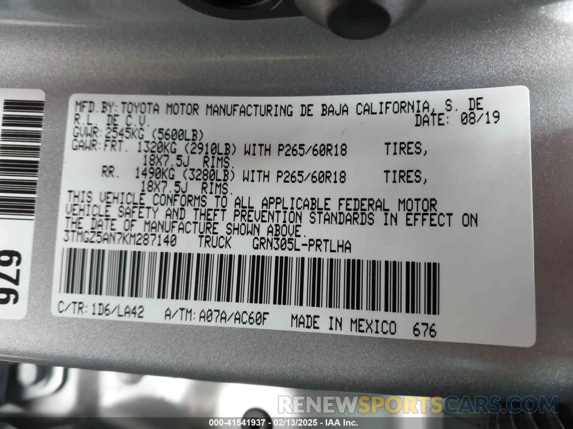 9 Photograph of a damaged car 3TMGZ5AN7KM287140 TOYOTA TACOMA 2019