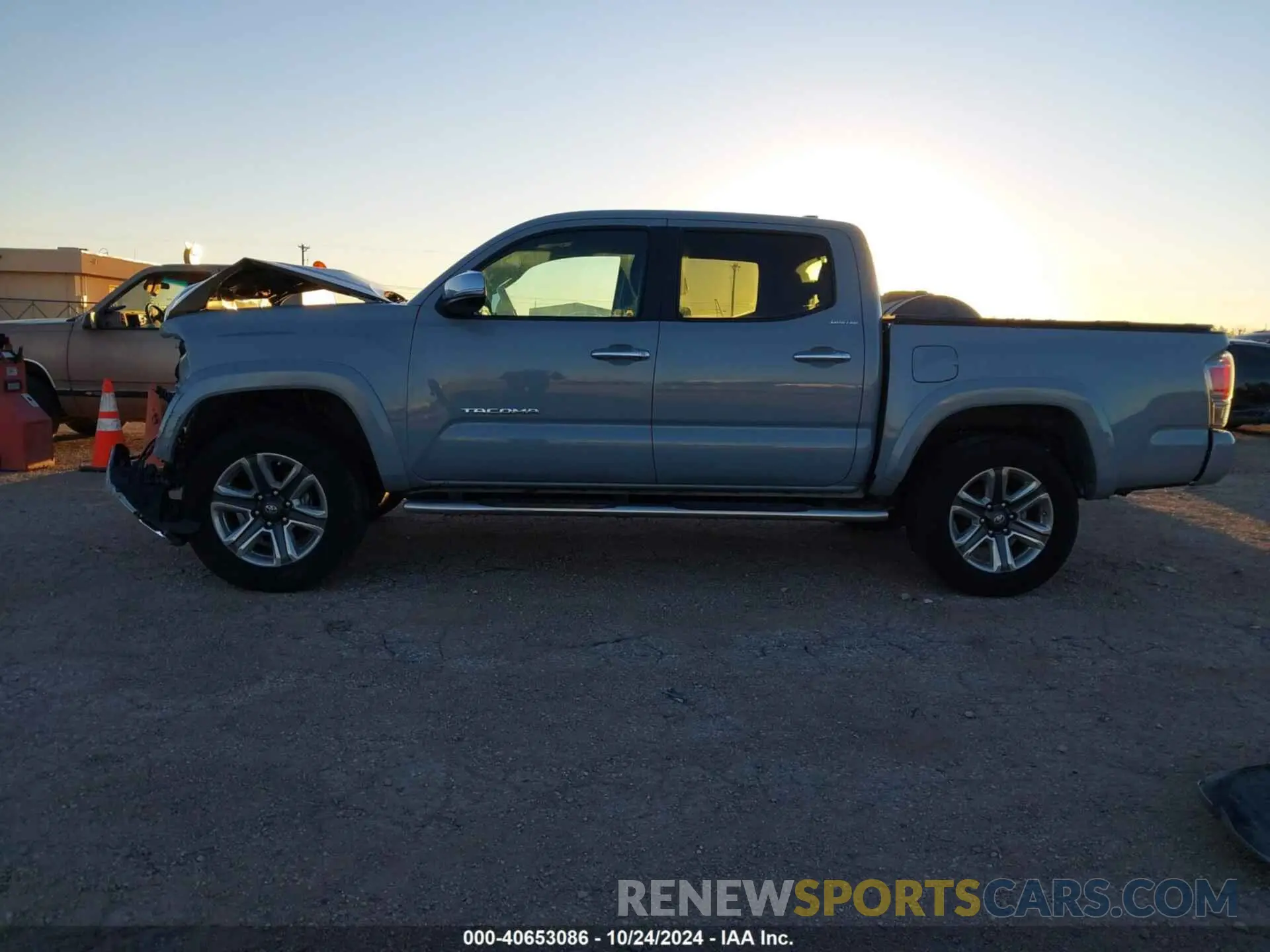 15 Photograph of a damaged car 3TMGZ5ANXKM211041 TOYOTA TACOMA 2019