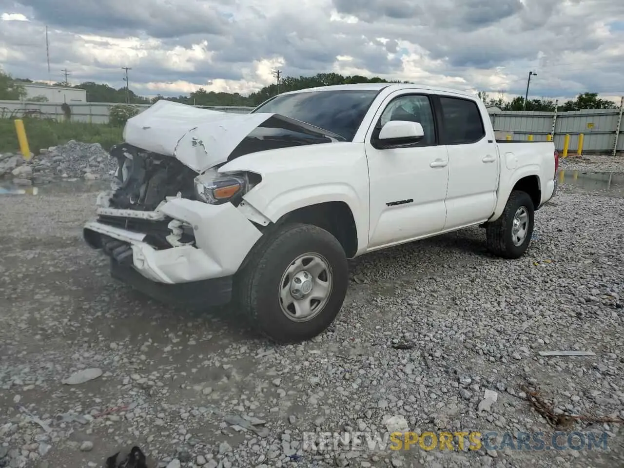1 Photograph of a damaged car 5TFAX5GN0KX135925 TOYOTA TACOMA 2019