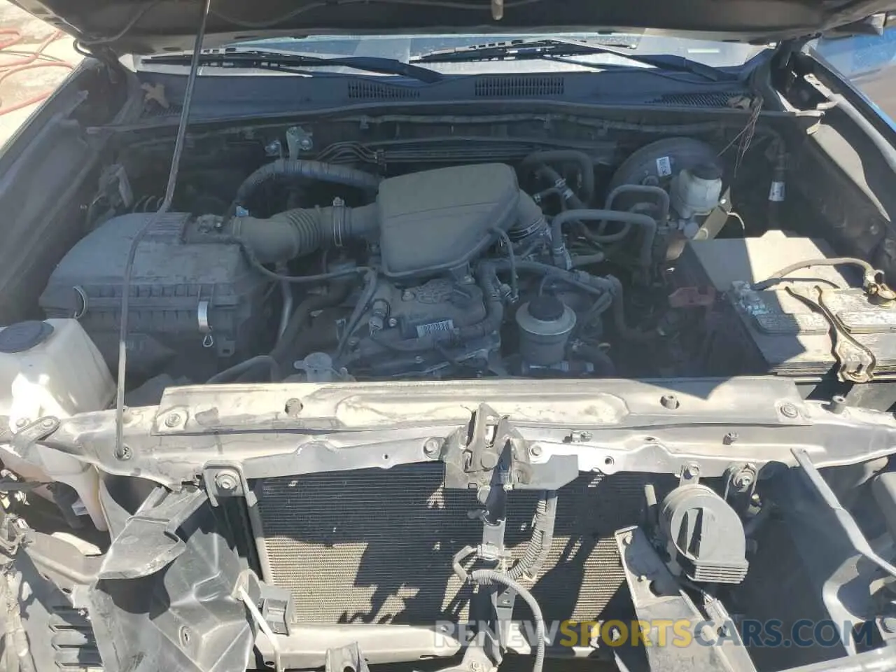 11 Photograph of a damaged car 5TFAX5GN0KX149761 TOYOTA TACOMA 2019