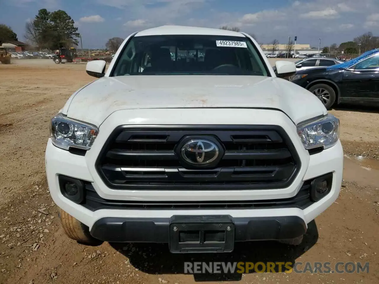 5 Photograph of a damaged car 5TFAX5GN0KX155267 TOYOTA TACOMA 2019