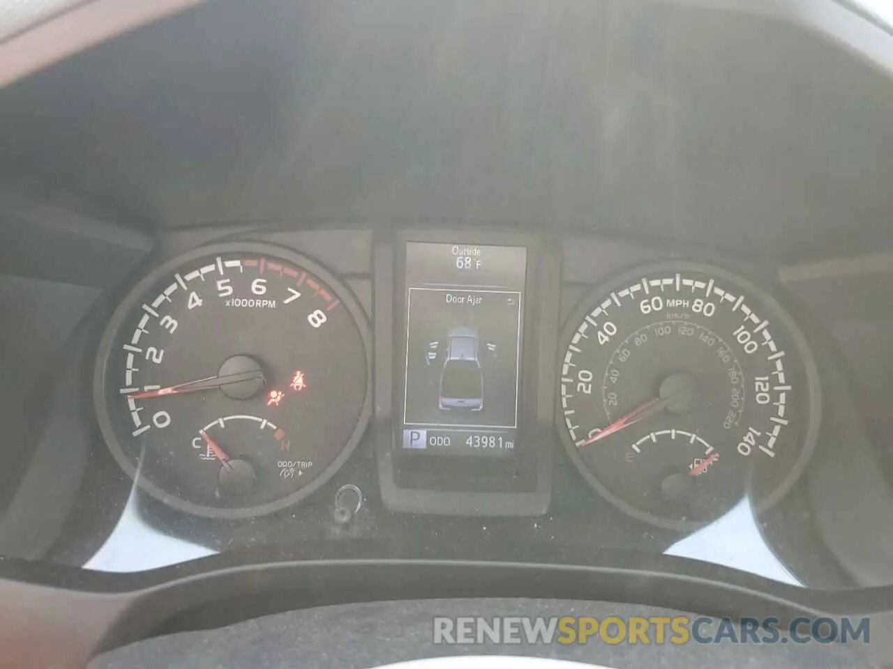 9 Photograph of a damaged car 5TFAX5GN0KX155267 TOYOTA TACOMA 2019