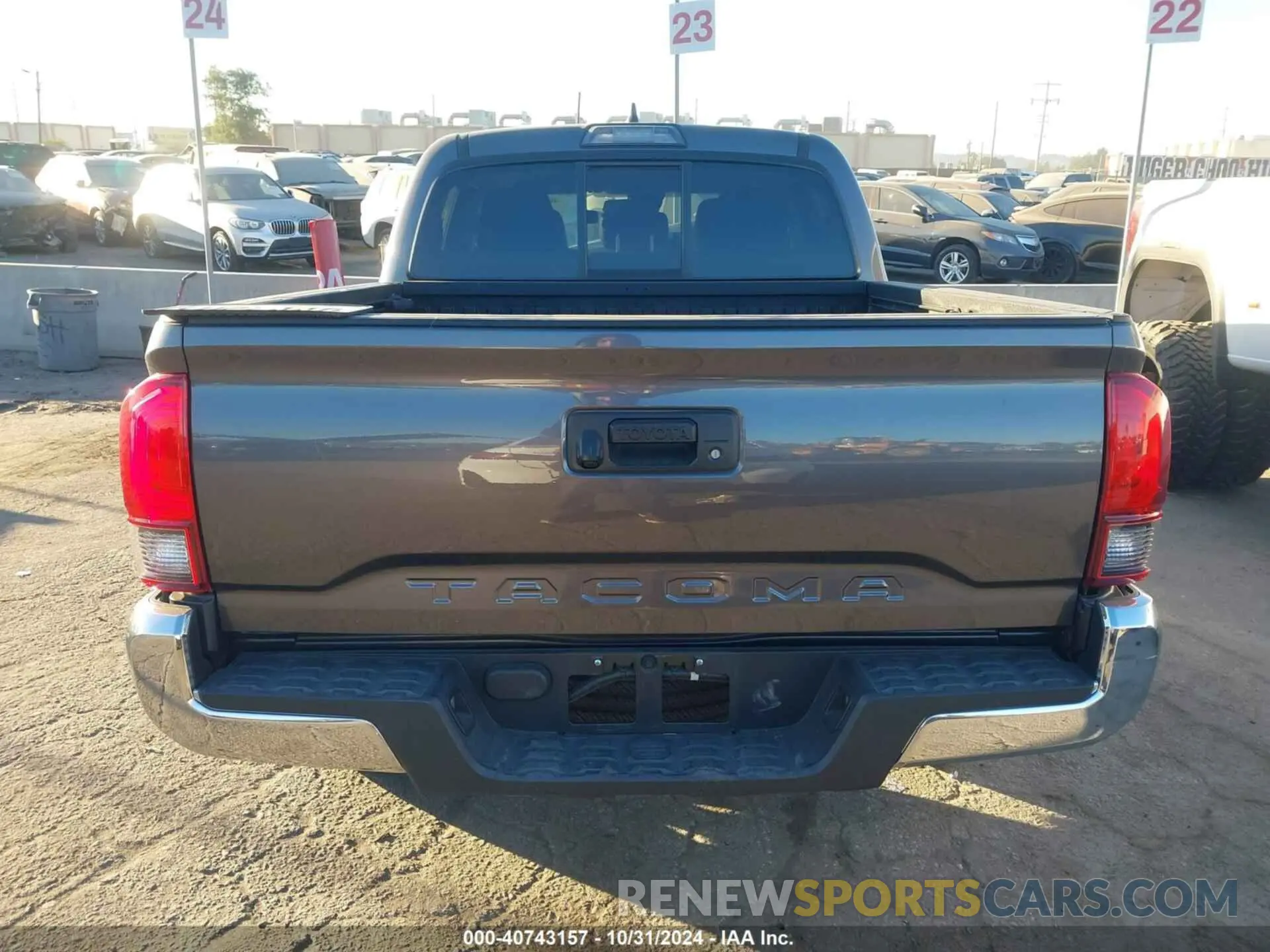 17 Photograph of a damaged car 5TFAX5GN0KX155737 TOYOTA TACOMA 2019