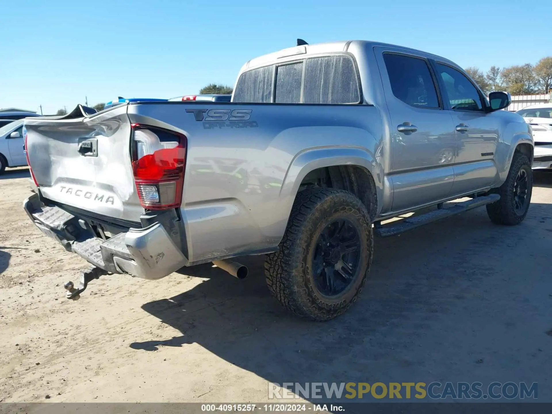 4 Photograph of a damaged car 5TFAX5GN1KX137621 TOYOTA TACOMA 2019