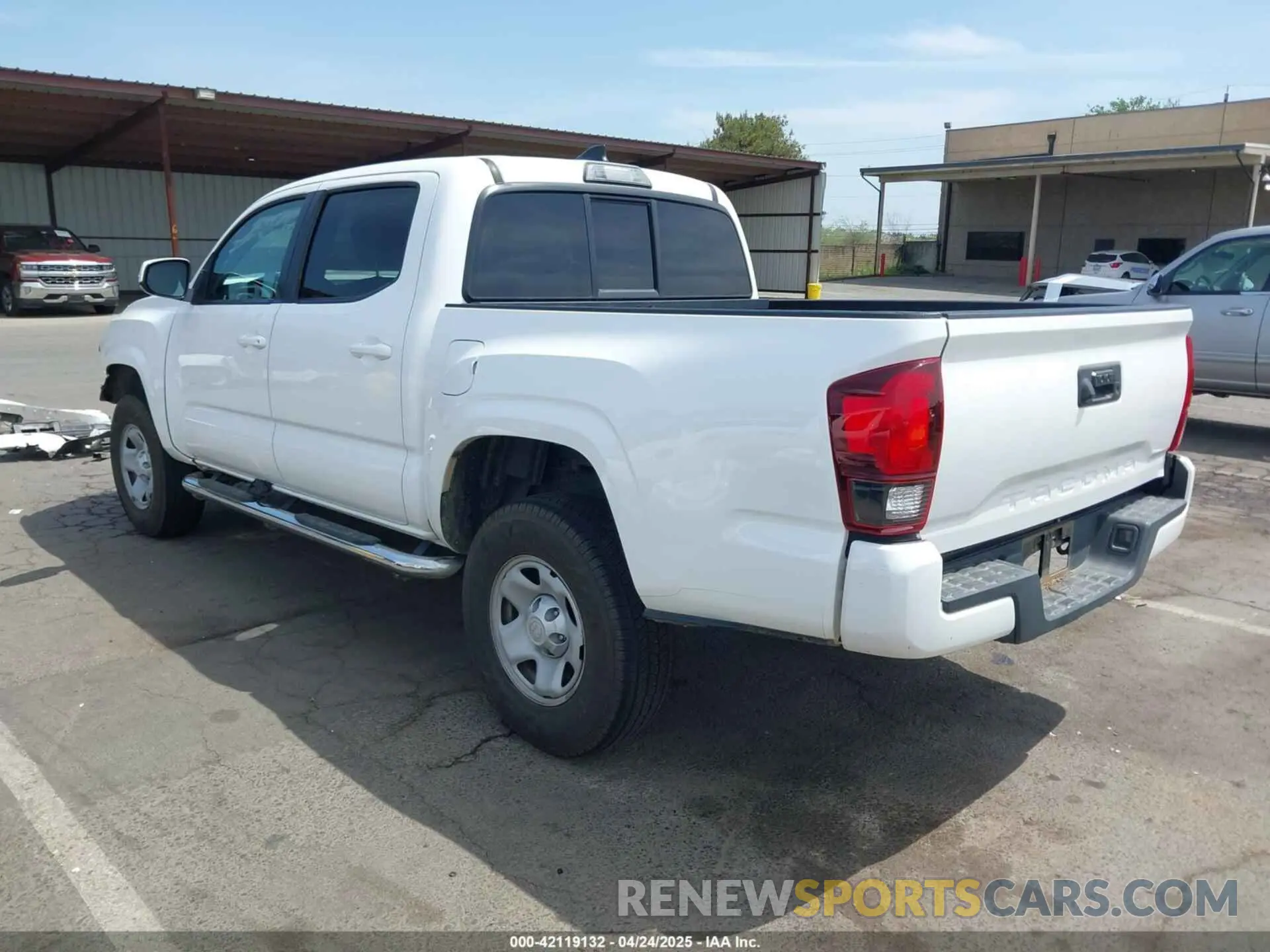 3 Photograph of a damaged car 5TFAX5GN1KX139966 TOYOTA TACOMA 2019