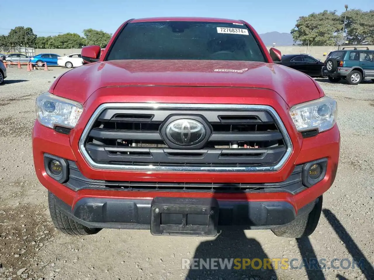 5 Photograph of a damaged car 5TFAX5GN1KX143791 TOYOTA TACOMA 2019