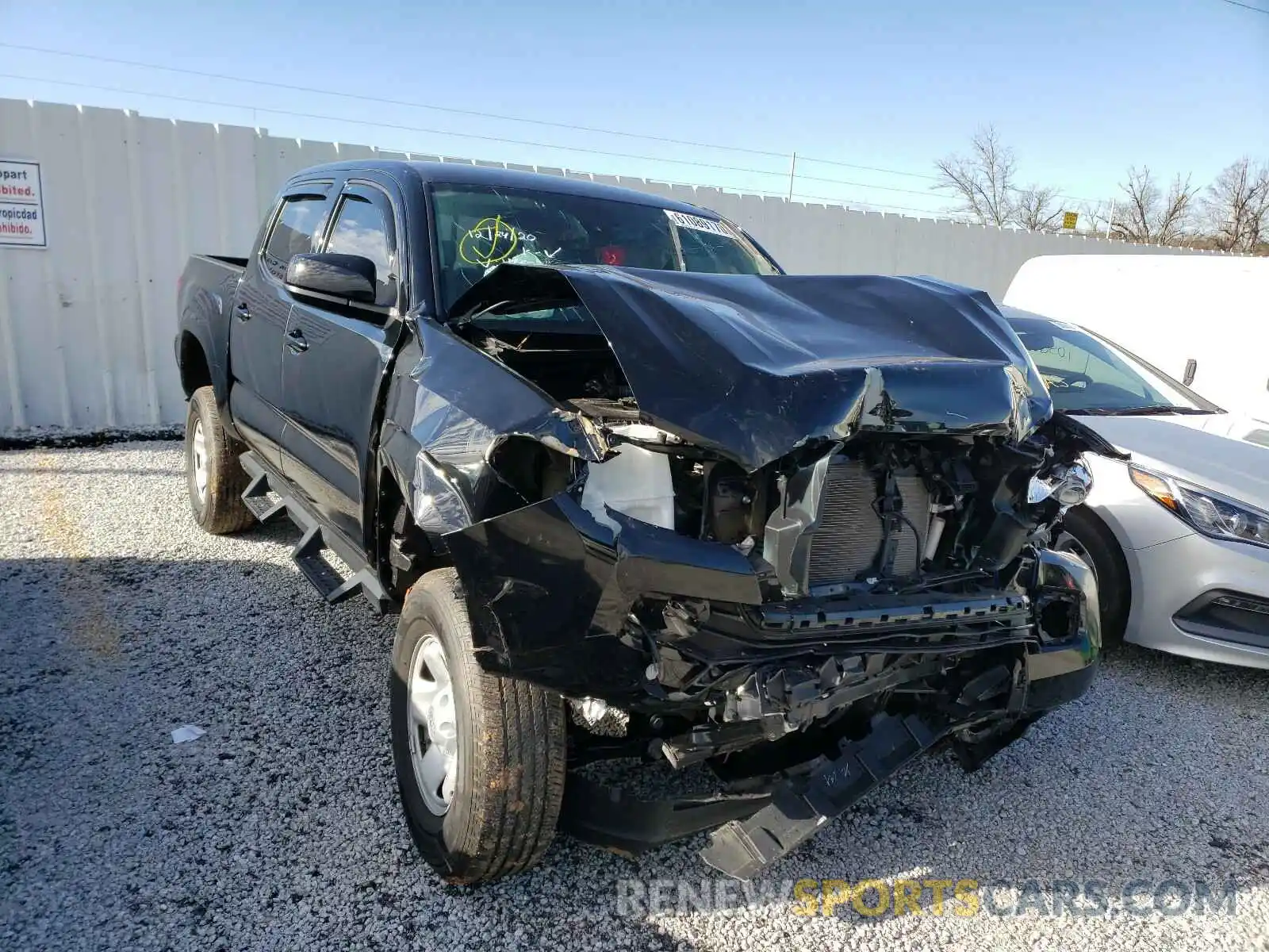 1 Photograph of a damaged car 5TFAX5GN1KX151762 TOYOTA TACOMA 2019