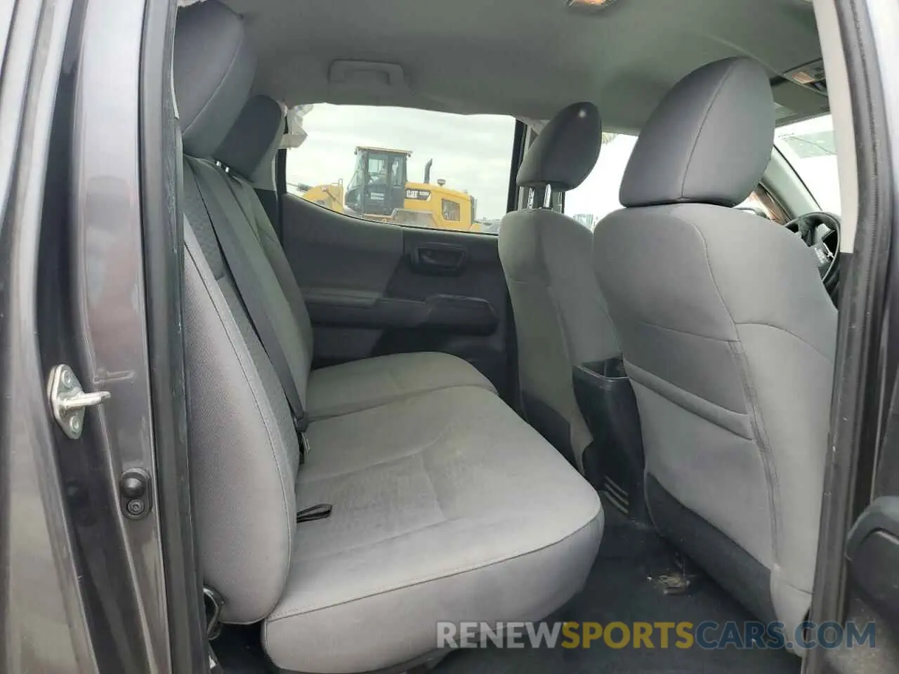 10 Photograph of a damaged car 5TFAX5GN1KX156282 TOYOTA TACOMA 2019