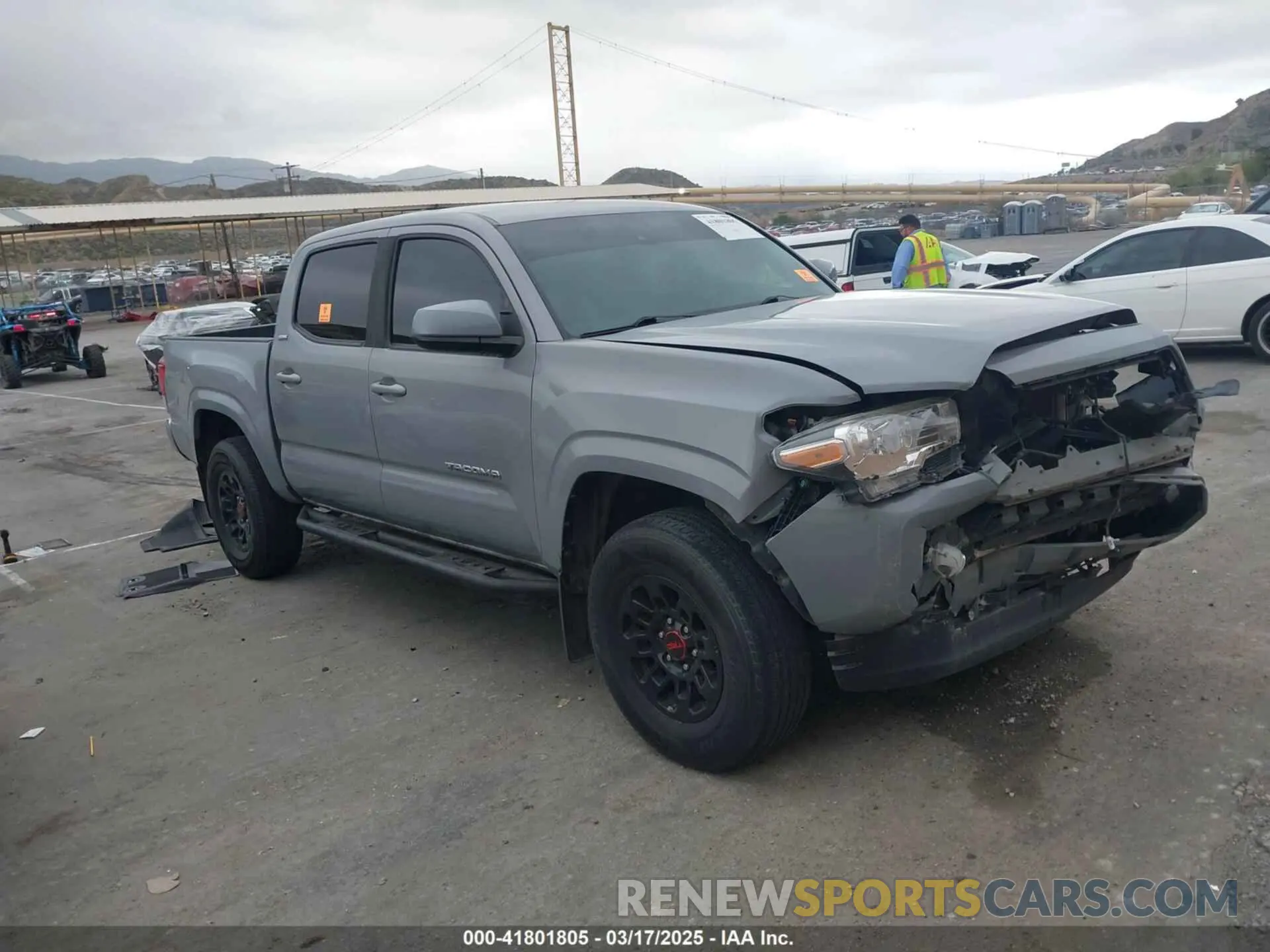 1 Photograph of a damaged car 5TFAX5GN1KX162809 TOYOTA TACOMA 2019