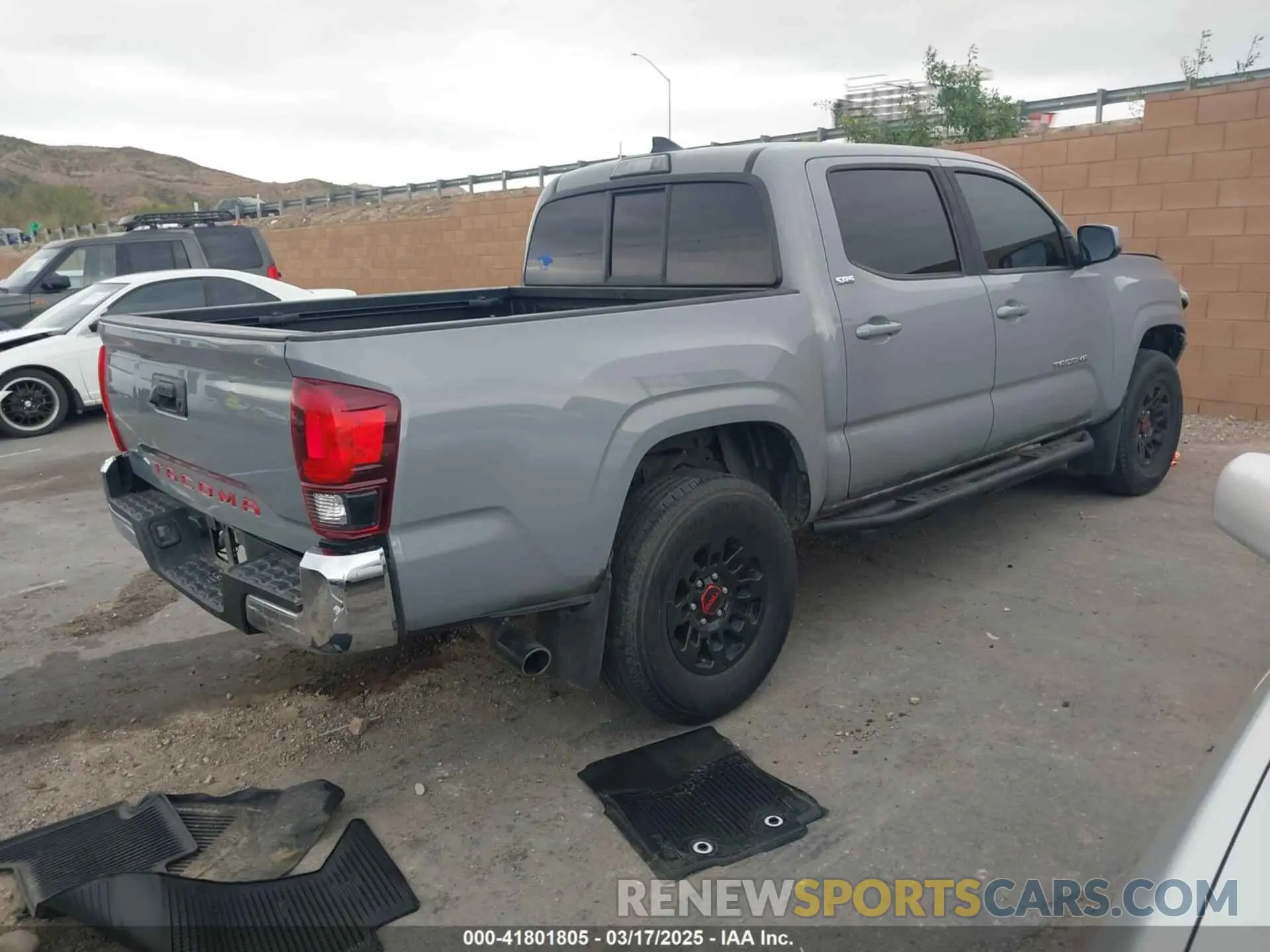 4 Photograph of a damaged car 5TFAX5GN1KX162809 TOYOTA TACOMA 2019