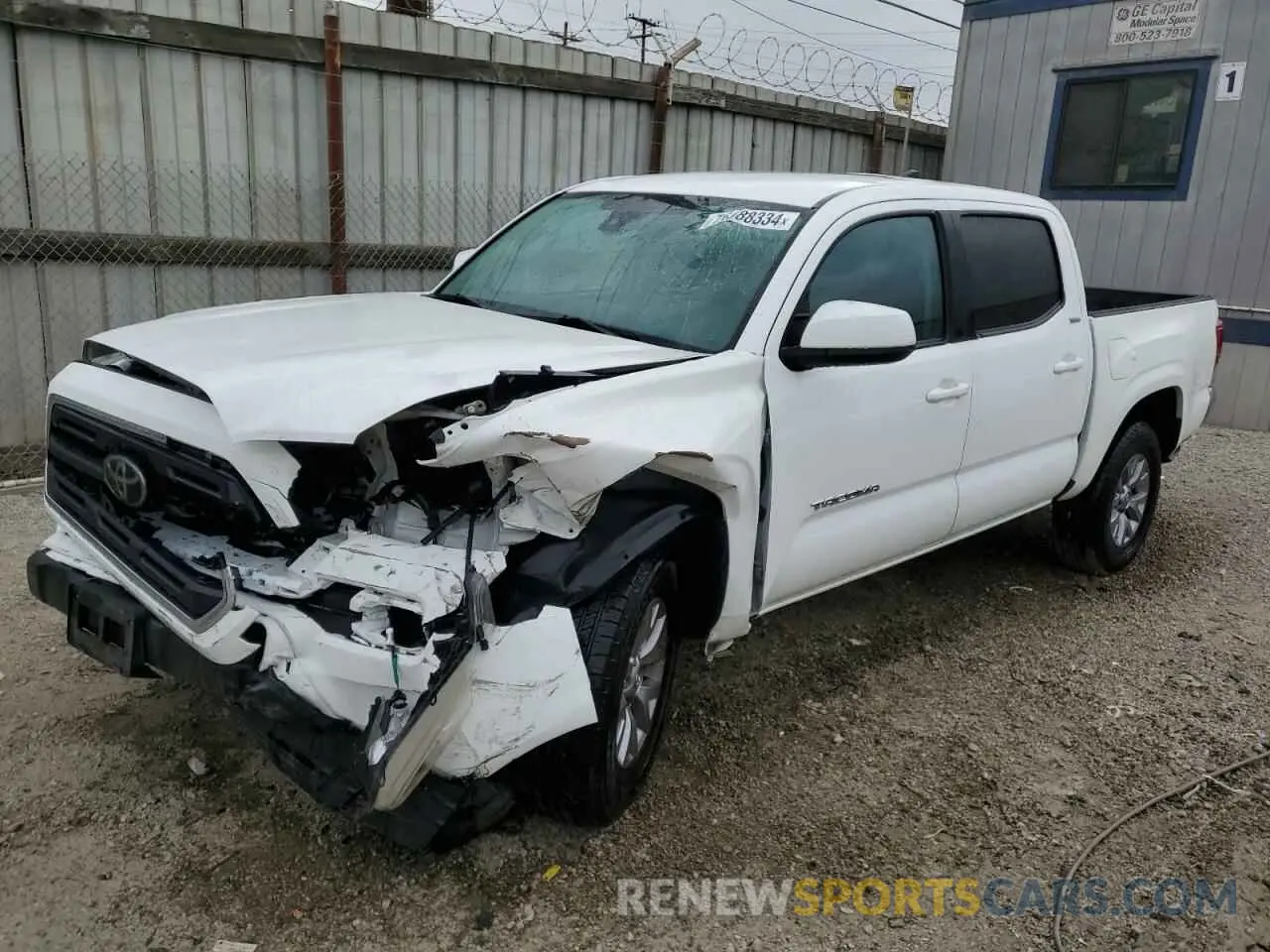 1 Photograph of a damaged car 5TFAX5GN2KX150751 TOYOTA TACOMA 2019