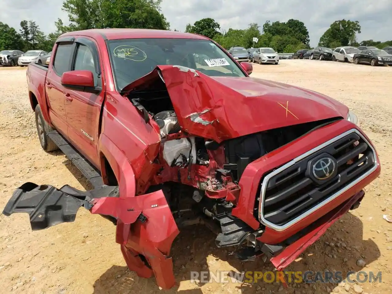 1 Photograph of a damaged car 5TFAX5GN2KX161510 TOYOTA TACOMA 2019