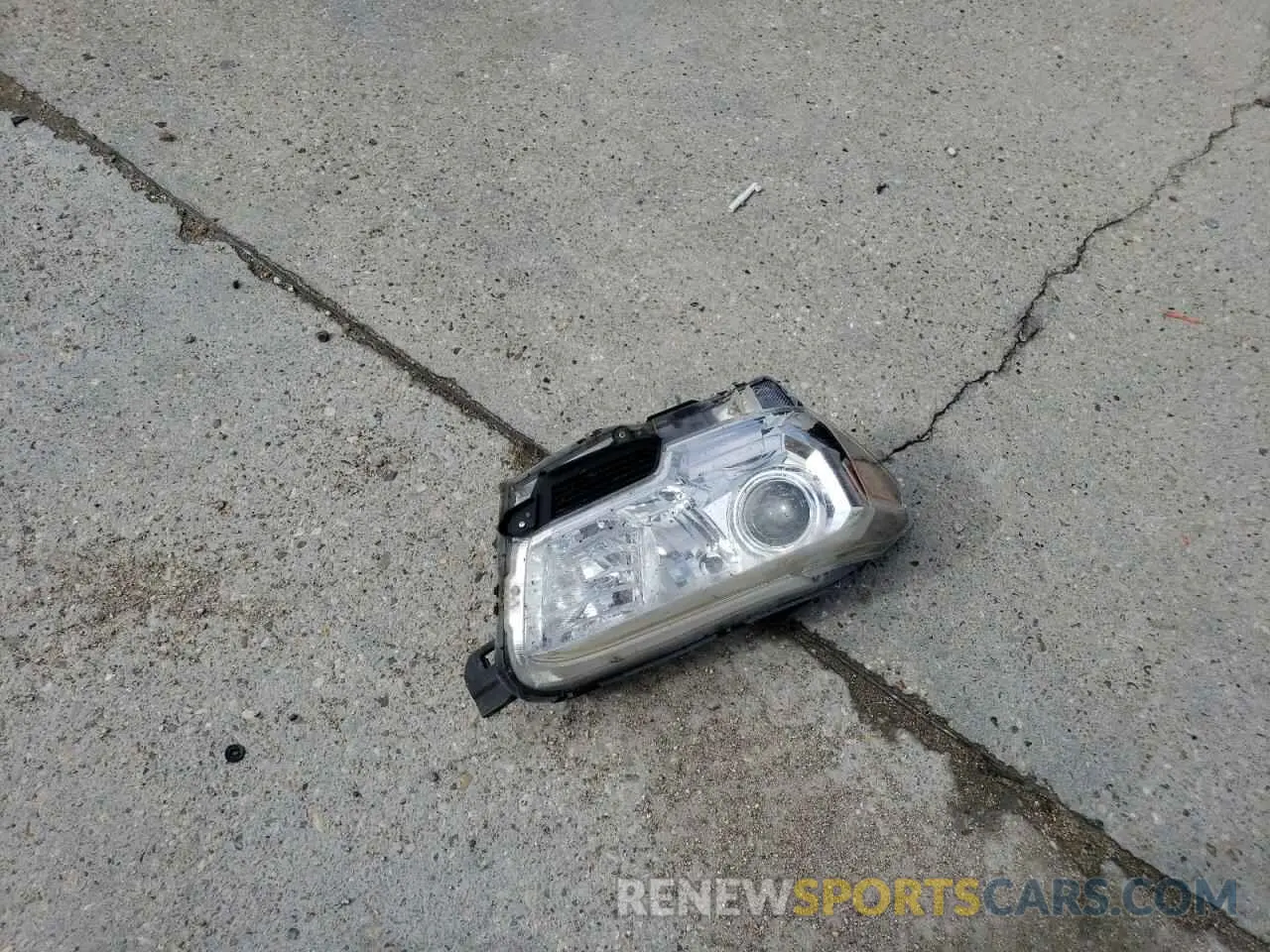 12 Photograph of a damaged car 5TFAX5GN3KX137572 TOYOTA TACOMA 2019