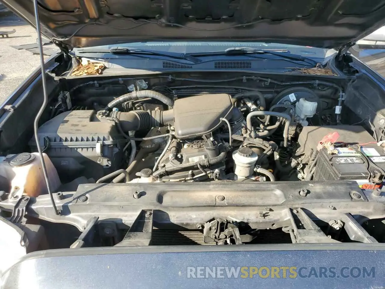 11 Photograph of a damaged car 5TFAX5GN3KX142318 TOYOTA TACOMA 2019