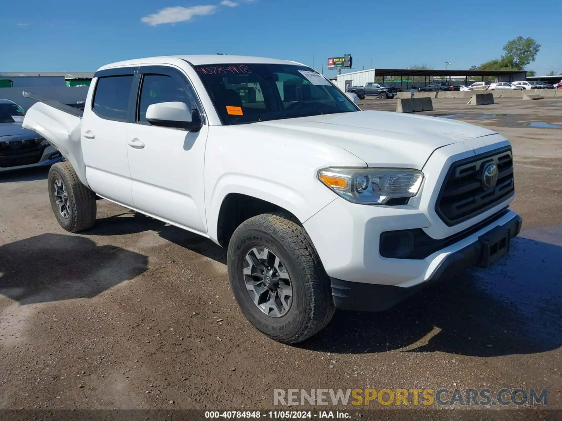 1 Photograph of a damaged car 5TFAX5GN3KX145428 TOYOTA TACOMA 2019