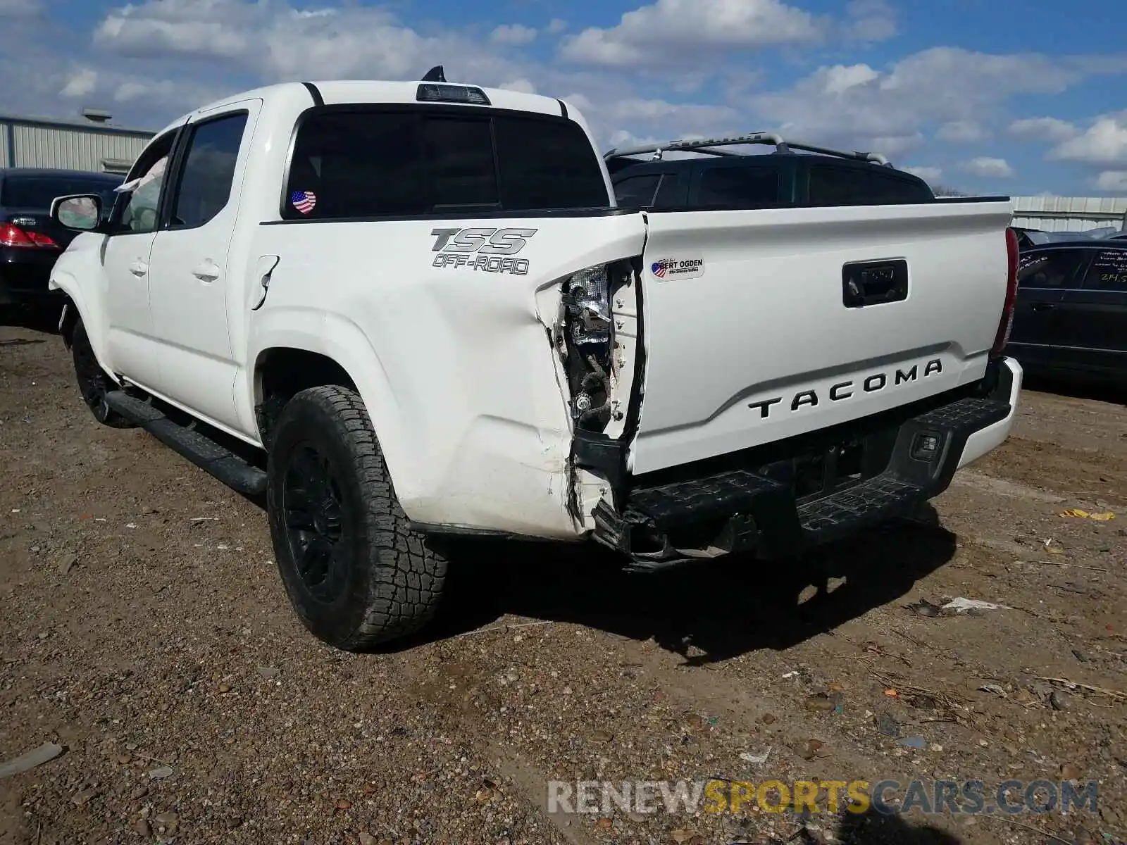 3 Photograph of a damaged car 5TFAX5GN3KX152587 TOYOTA TACOMA 2019