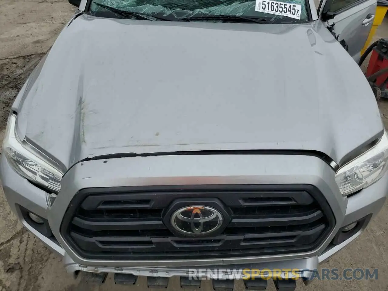 11 Photograph of a damaged car 5TFAX5GN4KX137807 TOYOTA TACOMA 2019