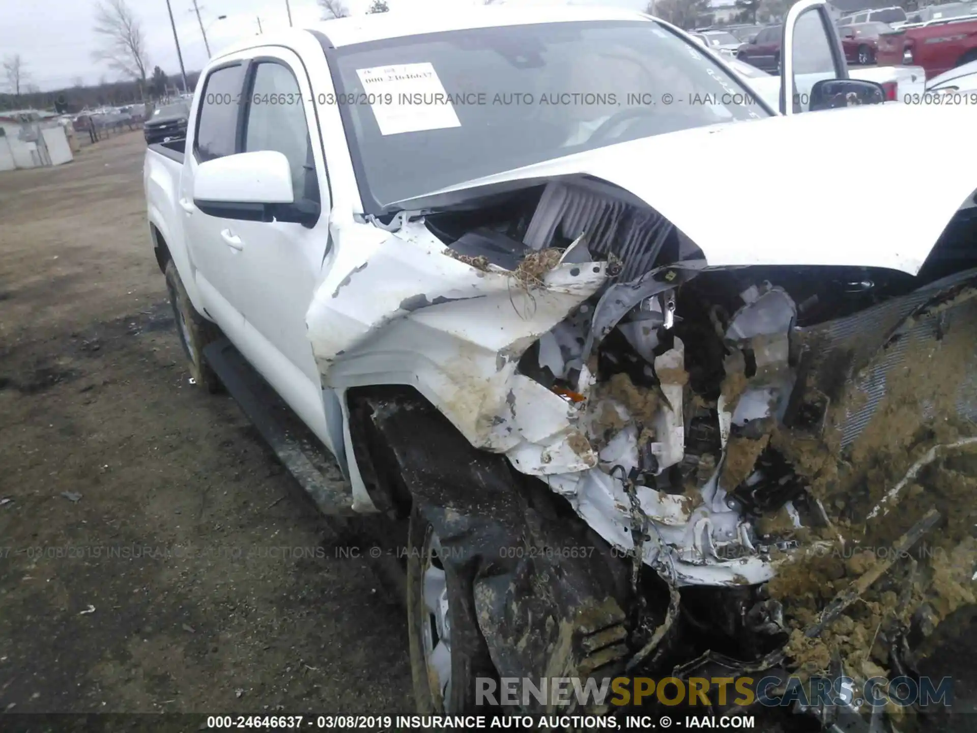 1 Photograph of a damaged car 5TFAX5GN4KX138309 TOYOTA TACOMA 2019