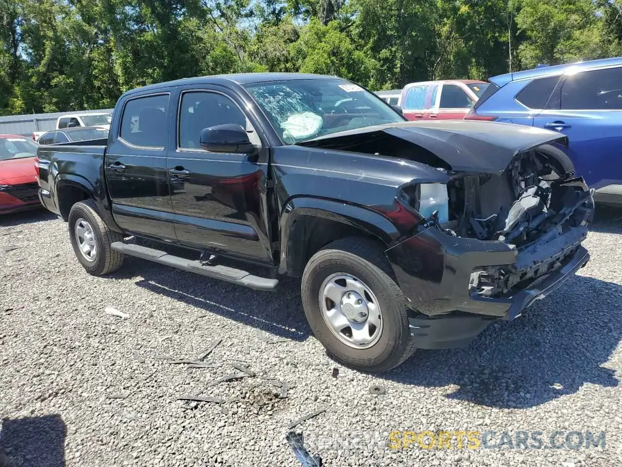 4 Photograph of a damaged car 5TFAX5GN4KX161282 TOYOTA TACOMA 2019