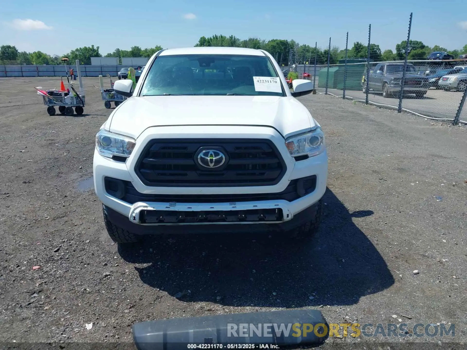 13 Photograph of a damaged car 5TFAX5GN5KX156933 TOYOTA TACOMA 2019