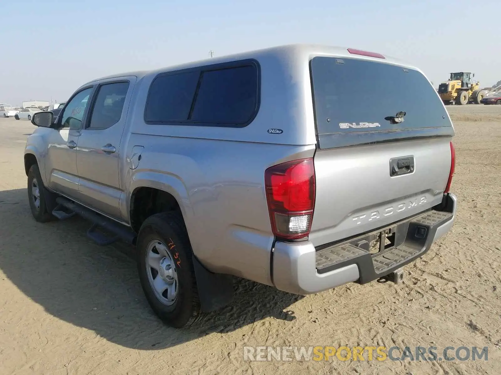 3 Photograph of a damaged car 5TFAX5GN7KX139051 TOYOTA TACOMA 2019